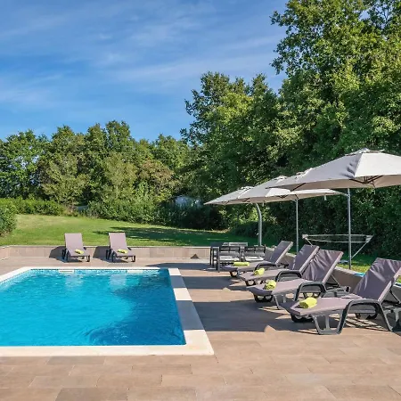 Semesterbostad Casetta Filip By Interhome Marčana